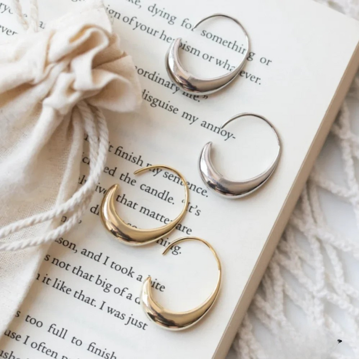 シルヴェラ | ラグジュアリーなイヤリング