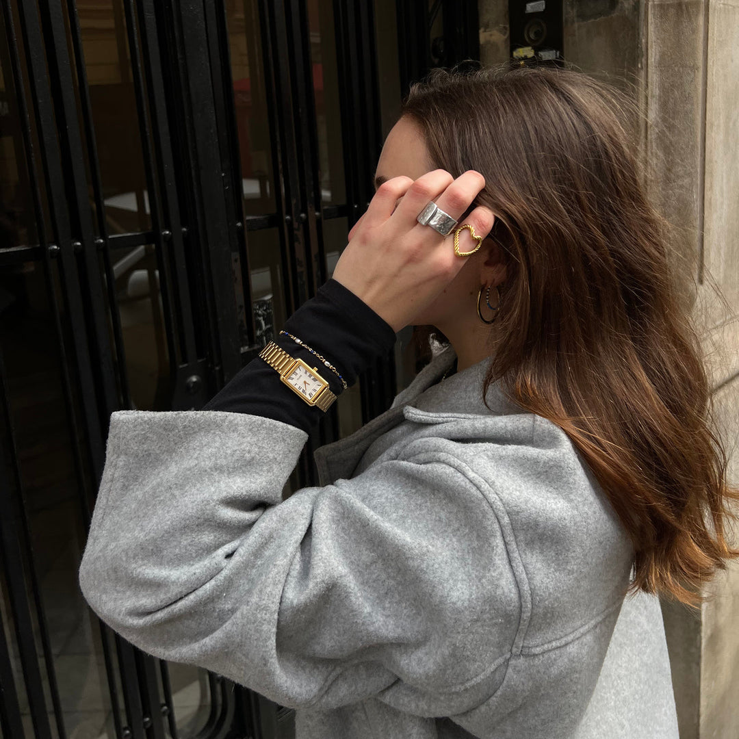 ベリセナウォッチ スティール、ホワイト、ゴールドカラー