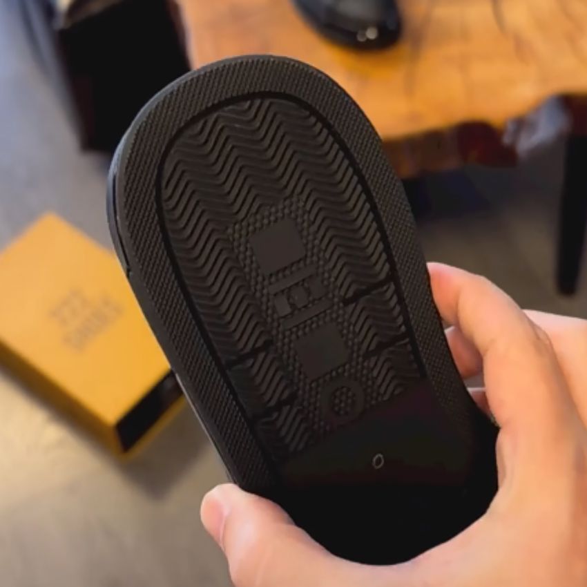 Dirck - 安心な滑り止め付きスニーカー