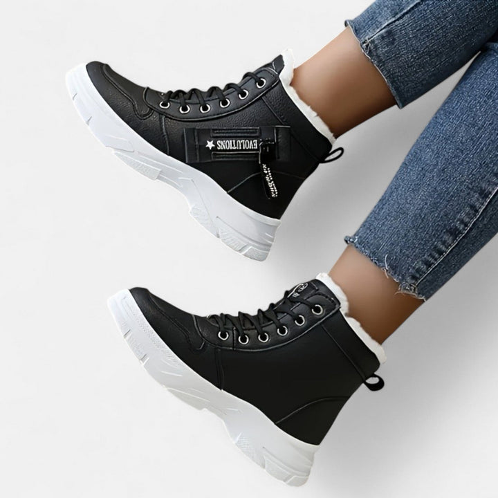 ビクトリア | 冬にぴったりの暖かいコンフォートブーツ