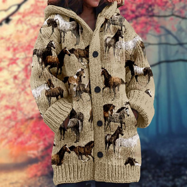 Daniella - 暖かいボタンの付いたフード付きセーター