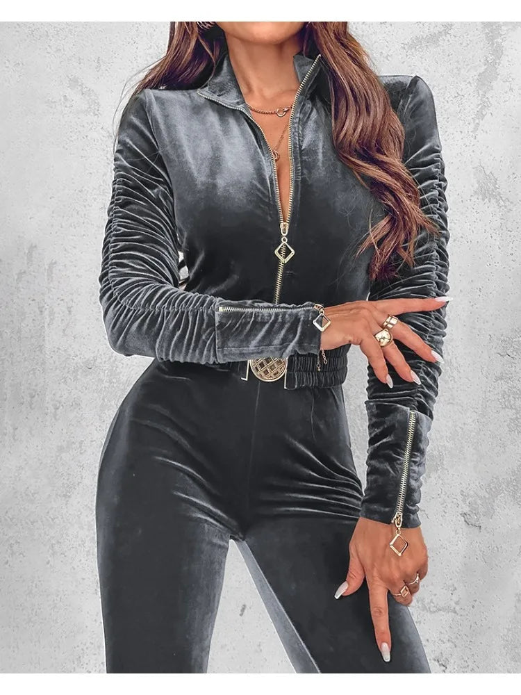 Urselina - エレガントナベルベットジャンプスーツ