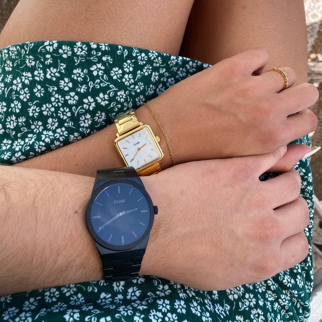 ラ・テトラゴンウォッチ スチール、ホワイトパール、ゴールドカラー