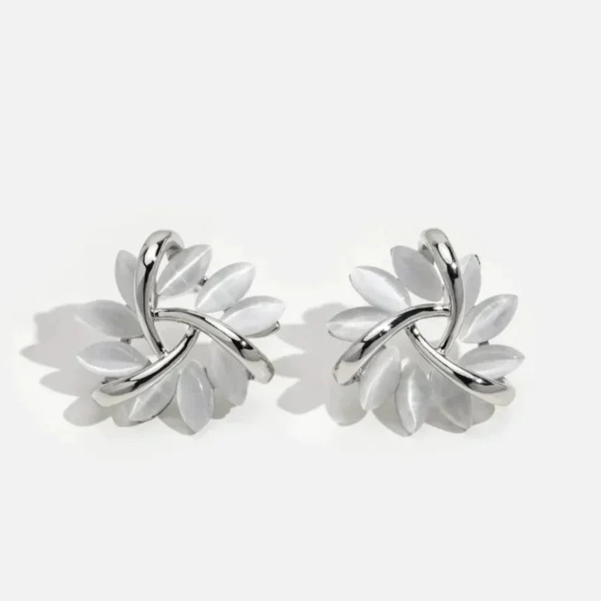 オパリン | オパールペタルスタッド イヤリング