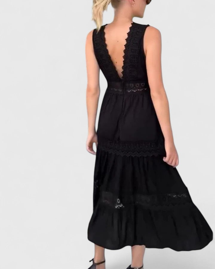 アレナ | エレガントなミディドレス