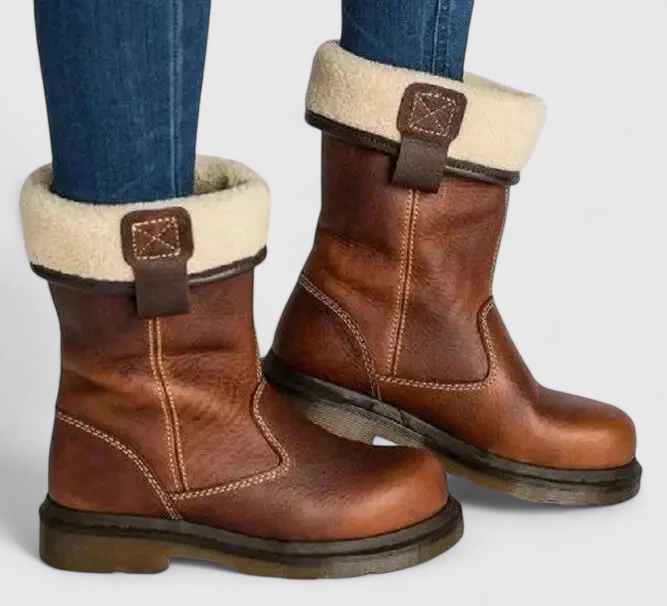 シャリーン - フェイクレザー製冬用ブーツ