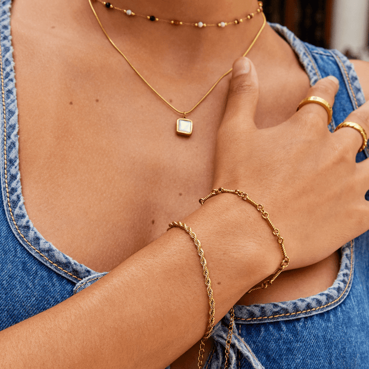 セラフィーン | エレガントモダンブレスレット